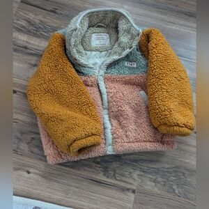 Tiny Cottons Cozy Sherpa Jacket with Color Block Design 4T